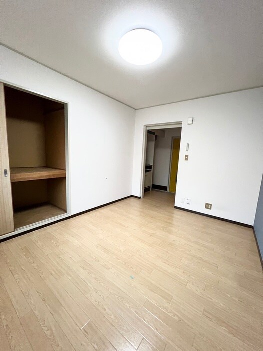 物件内観写真14　(居室)