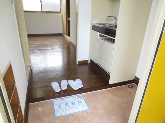 物件内観写真15　(玄関)