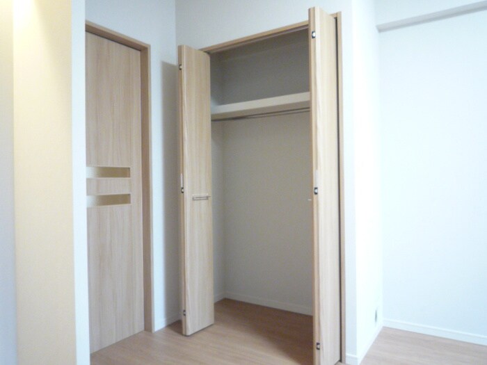 物件内観写真10　(収納)
