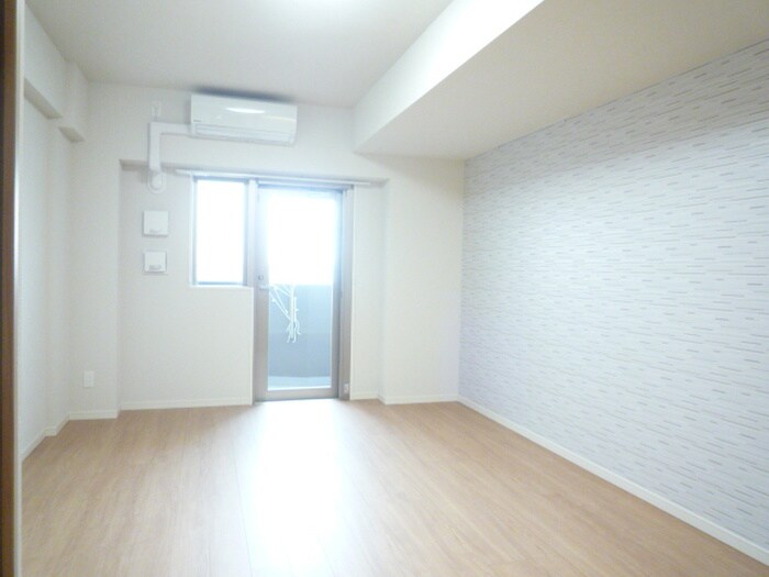 物件内観写真19　(室内からの展望)