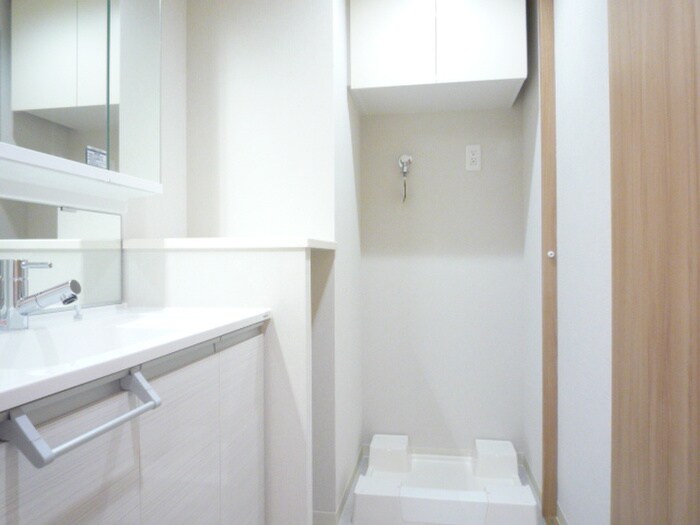 物件内観写真21　(洗濯機置場)