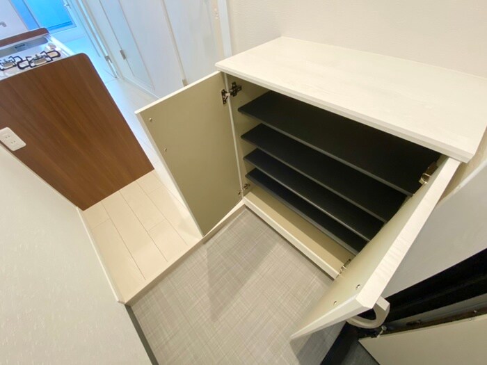 物件内観写真19　(靴箱)