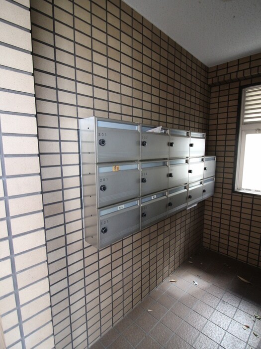 物件外観写真6　(建物設備)