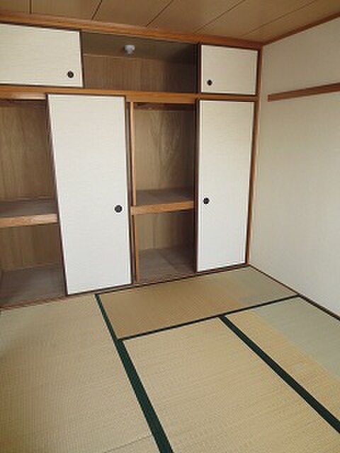 物件内観写真10　(居室)