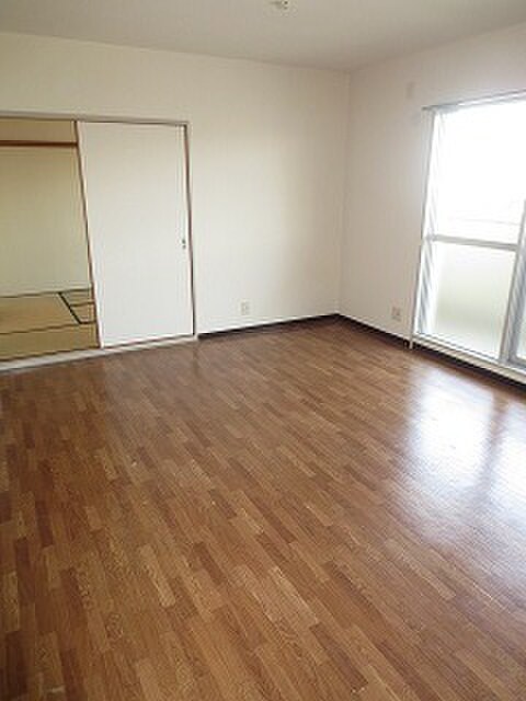 物件内観写真16　(居室)