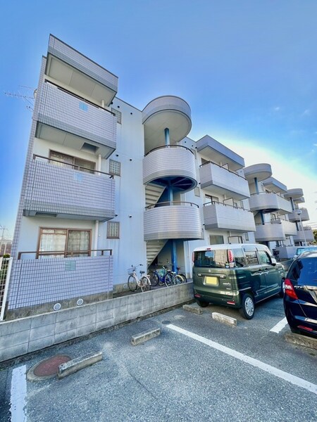 ヴィラ９３外観写真