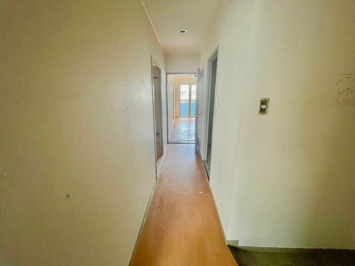 物件内観写真21　(廊下)