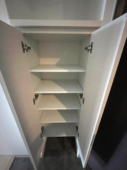 物件内観写真15　(靴箱)