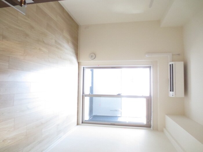 物件内観写真6　(居室)