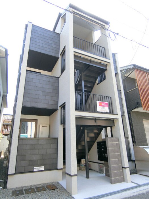 物件外観写真1　(外観写真)