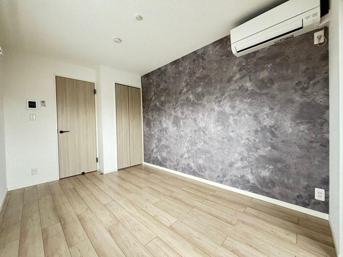 物件内観写真5　(居室)