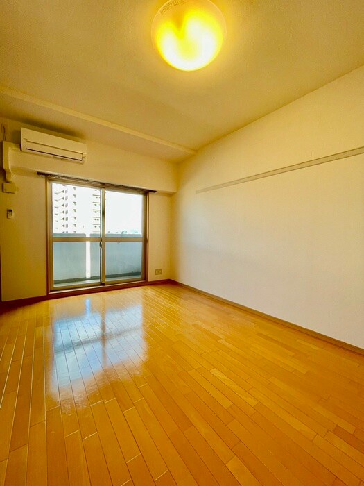 物件内観写真18　(居室)