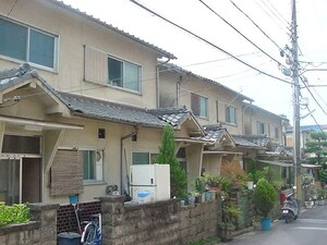 本澤貸家１４外観写真