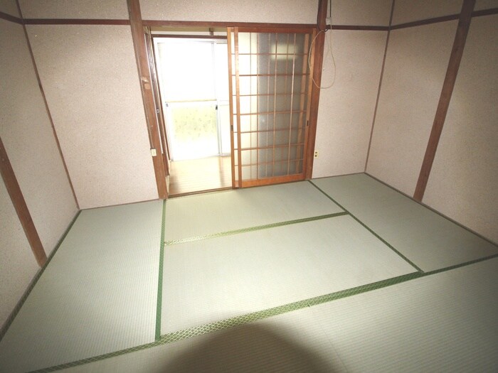 物件内観写真5　(居室)