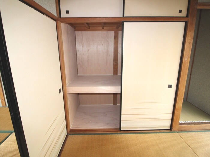 物件内観写真16　(居室)