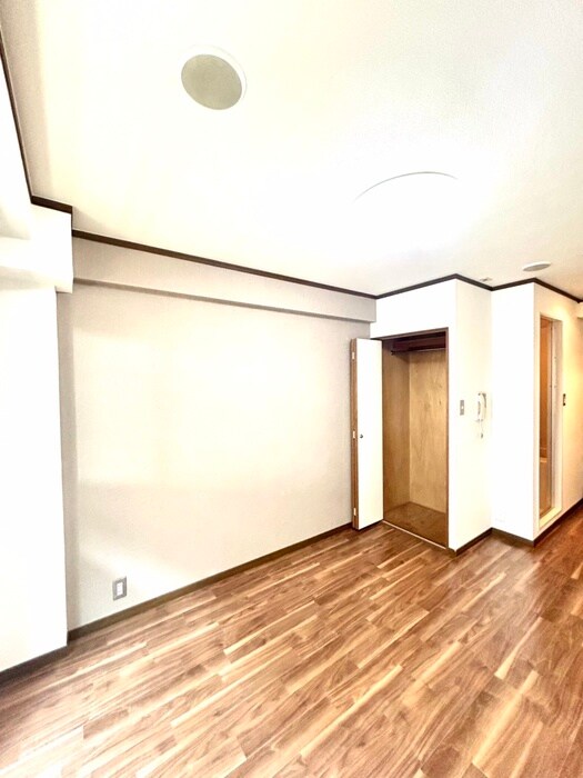 物件内観写真12　(居室)