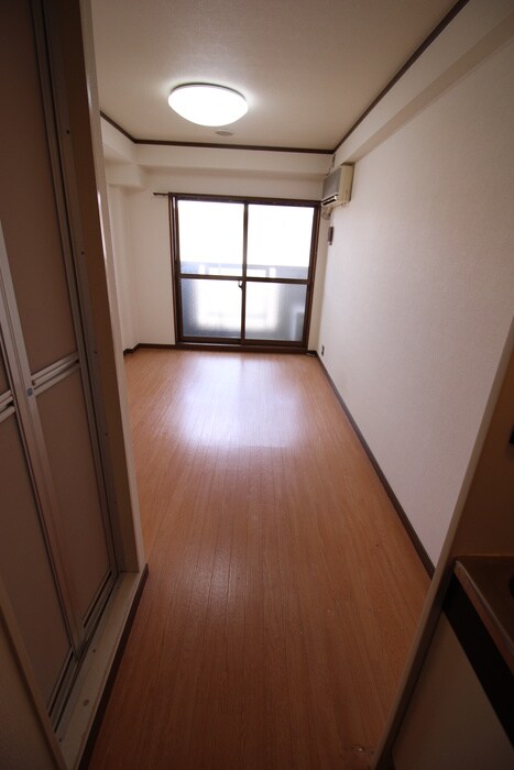 物件内観写真13　(居室)