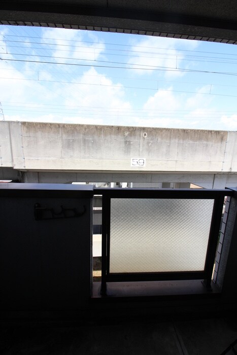 物件内観写真22　(室内からの展望)