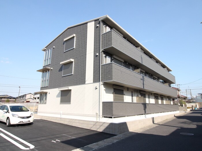 物件外観写真1　(外観写真)