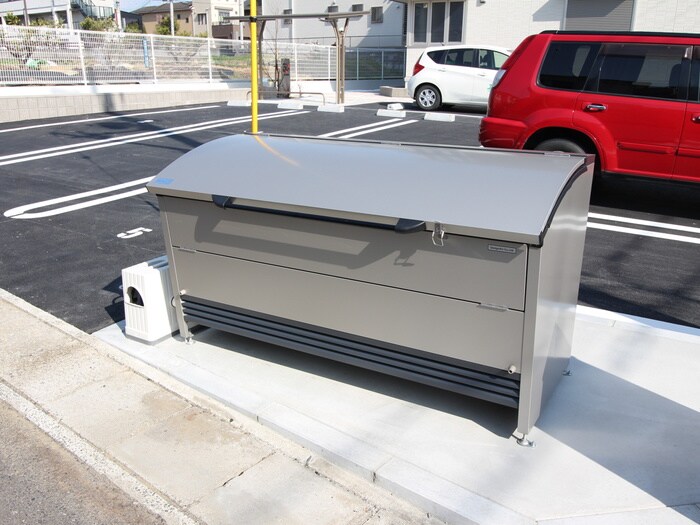 物件外観写真6　(建物設備)