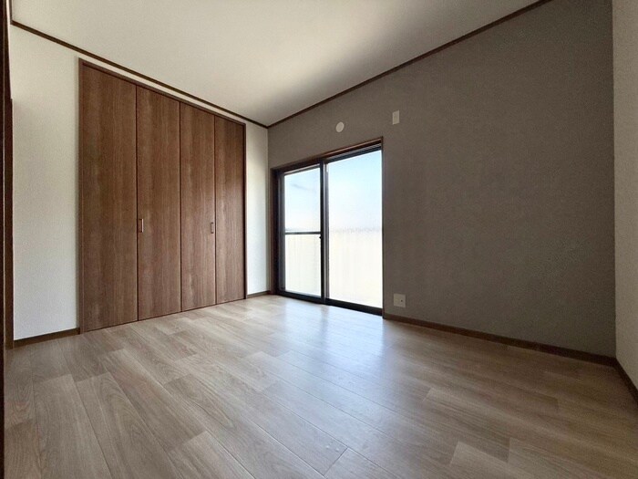 物件内観写真19　(居室)