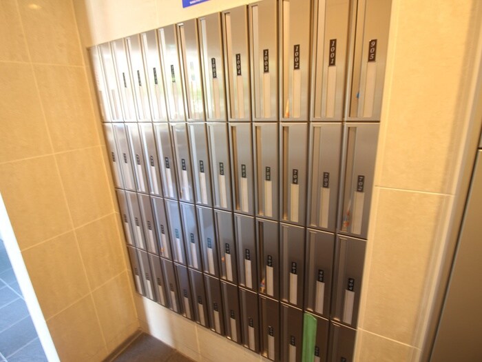 物件外観写真4　(建物設備)