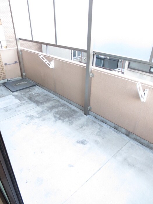 物件内観写真16　(ベランダ・バルコニー)