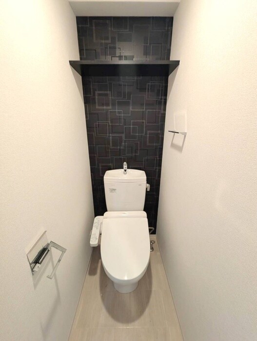 物件内観写真9　(トイレ)