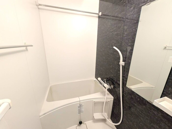 物件内観写真12　(バス／シャワールーム等)