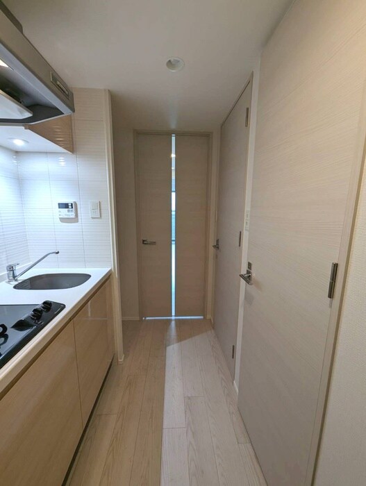 物件内観写真14　(廊下)