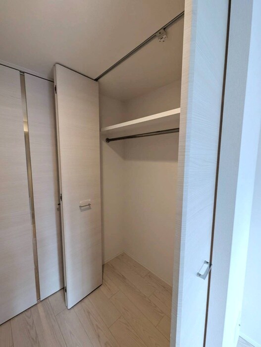 物件内観写真15　(収納)