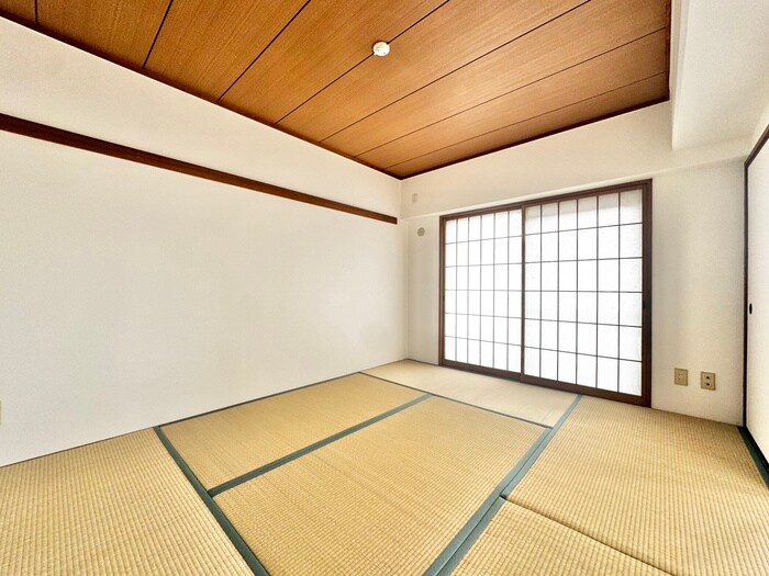 物件内観写真9　(居室)