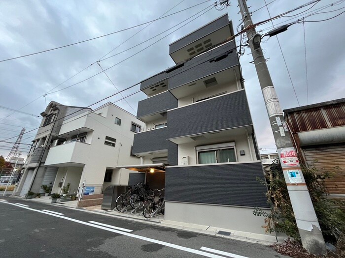 物件外観写真6　(外観写真)