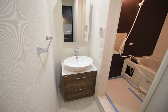 物件内観写真12　(洗面)