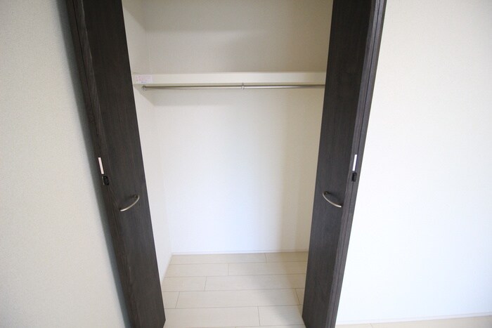 物件内観写真16　(収納)