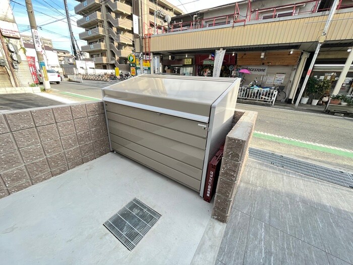 物件外観写真4　(建物設備)