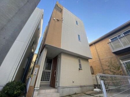 寝屋川市豊野町戸建外観写真