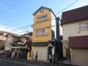 クウォリティ牧落外観写真