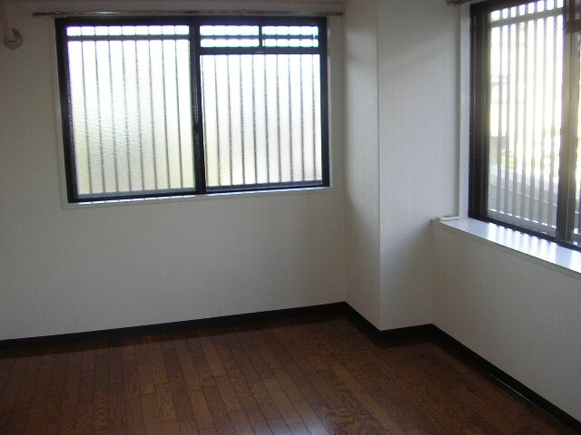 物件内観写真4　(内観写真)