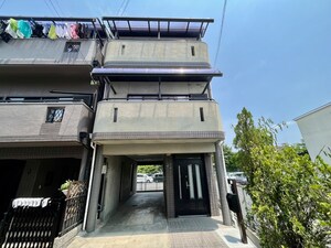 点野2丁目車庫付き戸建外観写真