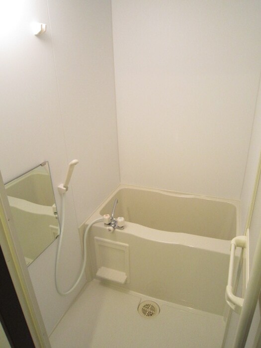 物件内観写真8　(バス／シャワールーム等)