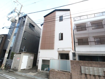 the house esaka EAST外観写真