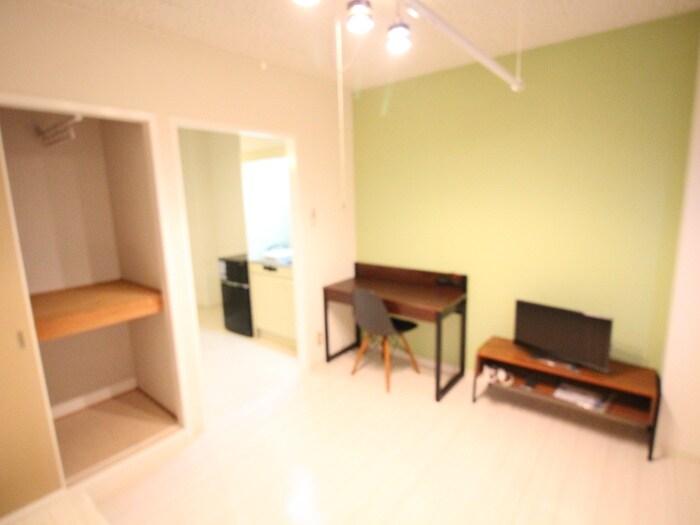 物件内観写真8　(居室)