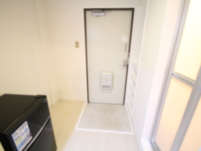 物件内観写真15　(玄関)