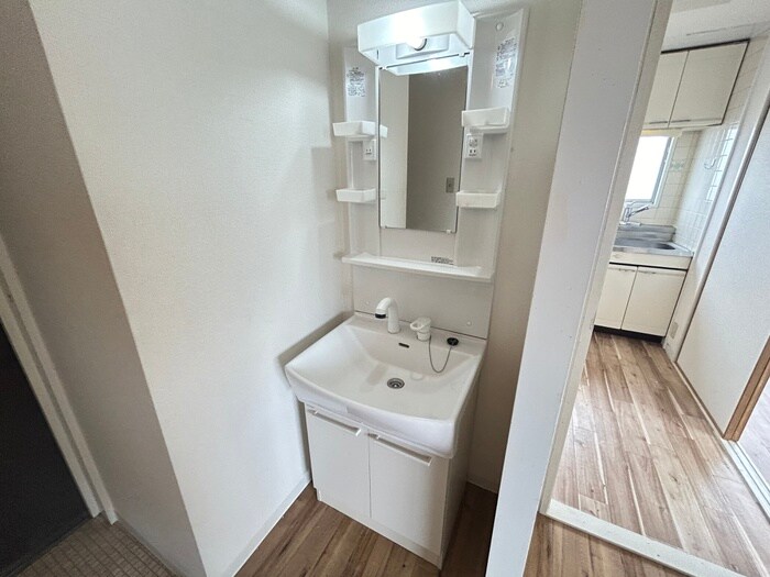 物件内観写真13　(洗面)