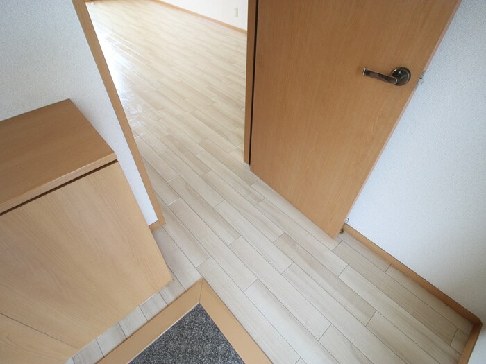 物件内観写真8　(廊下)