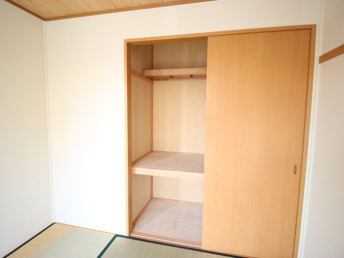 物件内観写真14　(収納)