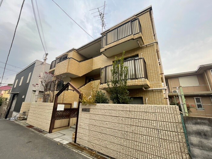 物件外観写真1　(外観写真)