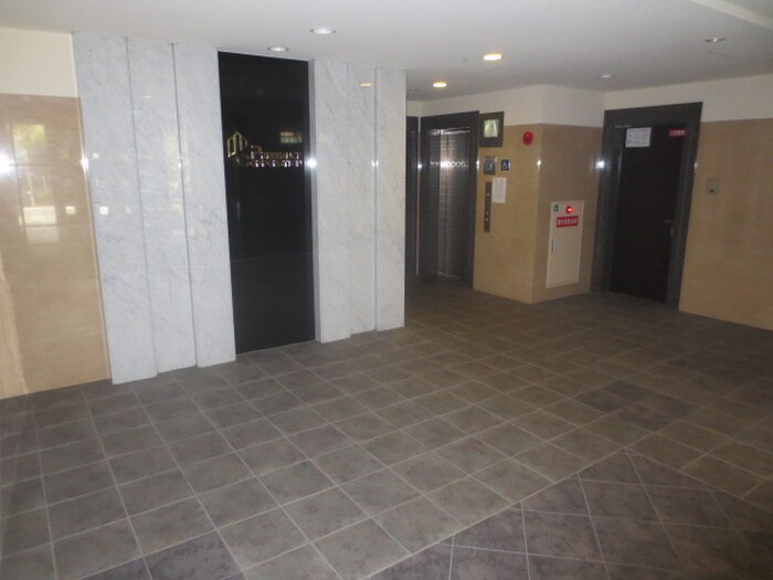 物件外観写真3　(建物設備)