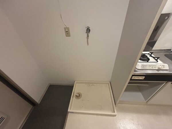 洗濯機置場